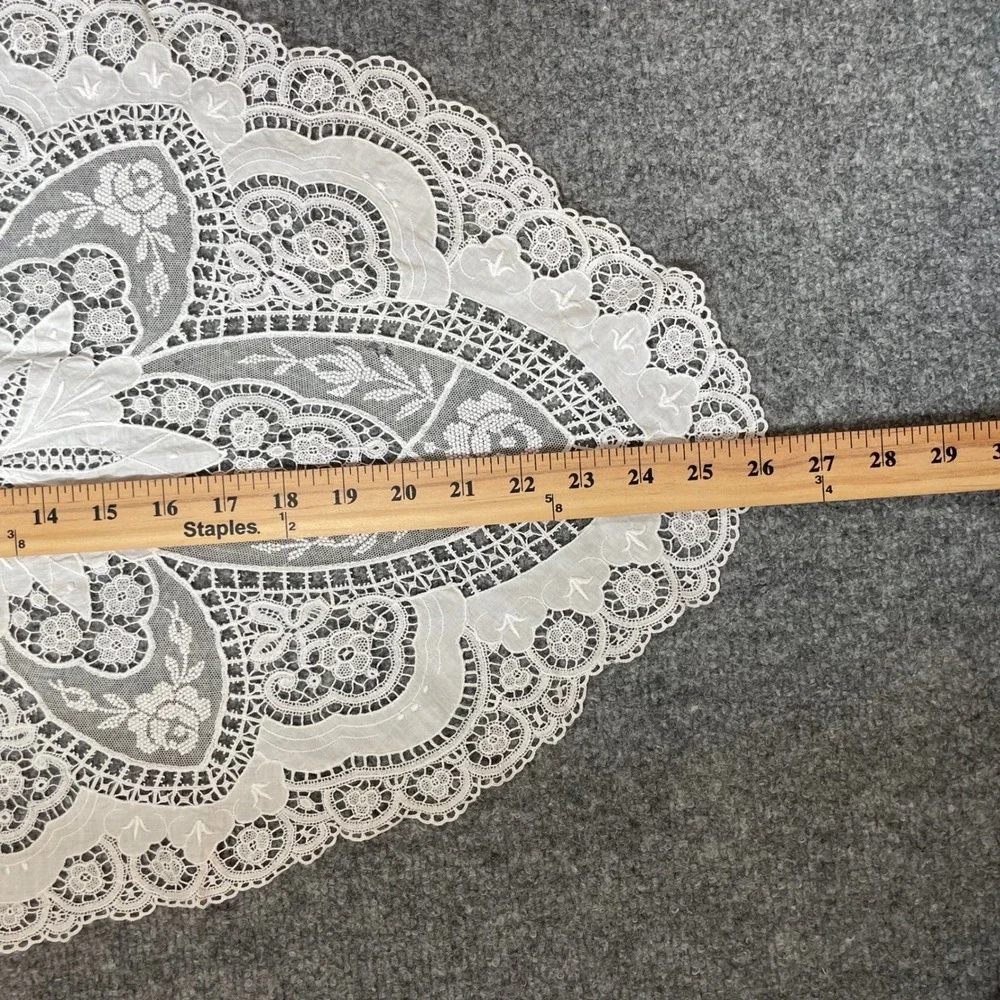 Antique Lace Doily Table Runner 26x16 White Lace Floral Rose Oval Vintage